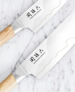 KAI Seki Magoroku Composite Santoku 6.5" (16,5 Cm) 7 KAI Seki Magoroku Composite Santoku 6.5" (16,5 Cm) -Angebote BBQ Grill Besteck Store MGC detail 2018 02 2