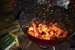 McBrikett KOKOKO CUBES 10kg -Angebote BBQ Grill Besteck Store McBrikett kokokocubes mood 06