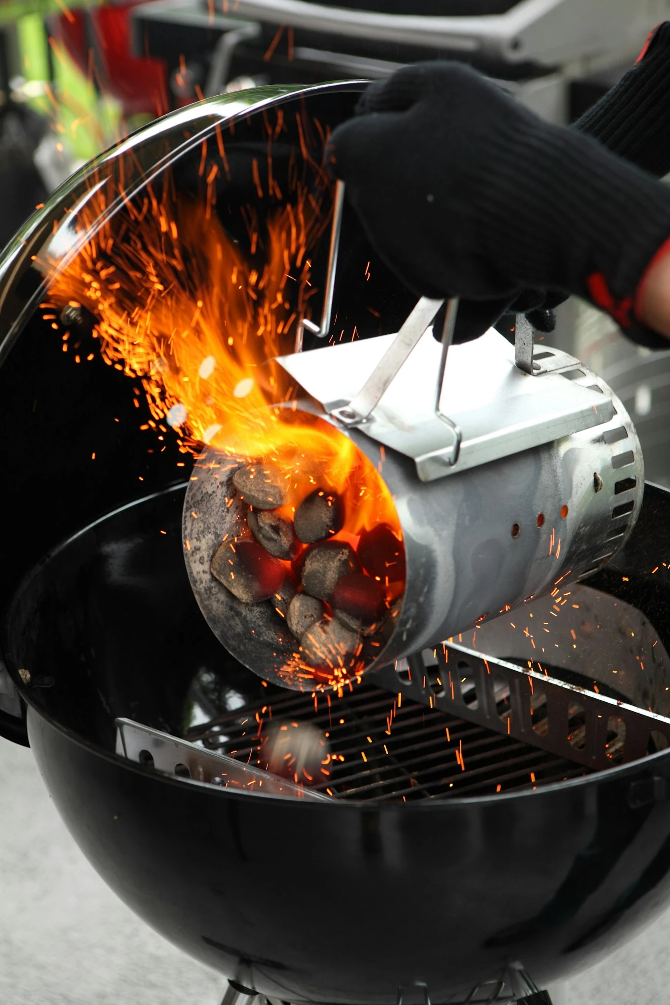 Weber Anzündkamin Rapidfire (7416) 3 Weber Anzündkamin Rapidfire (7416) – Bild 3