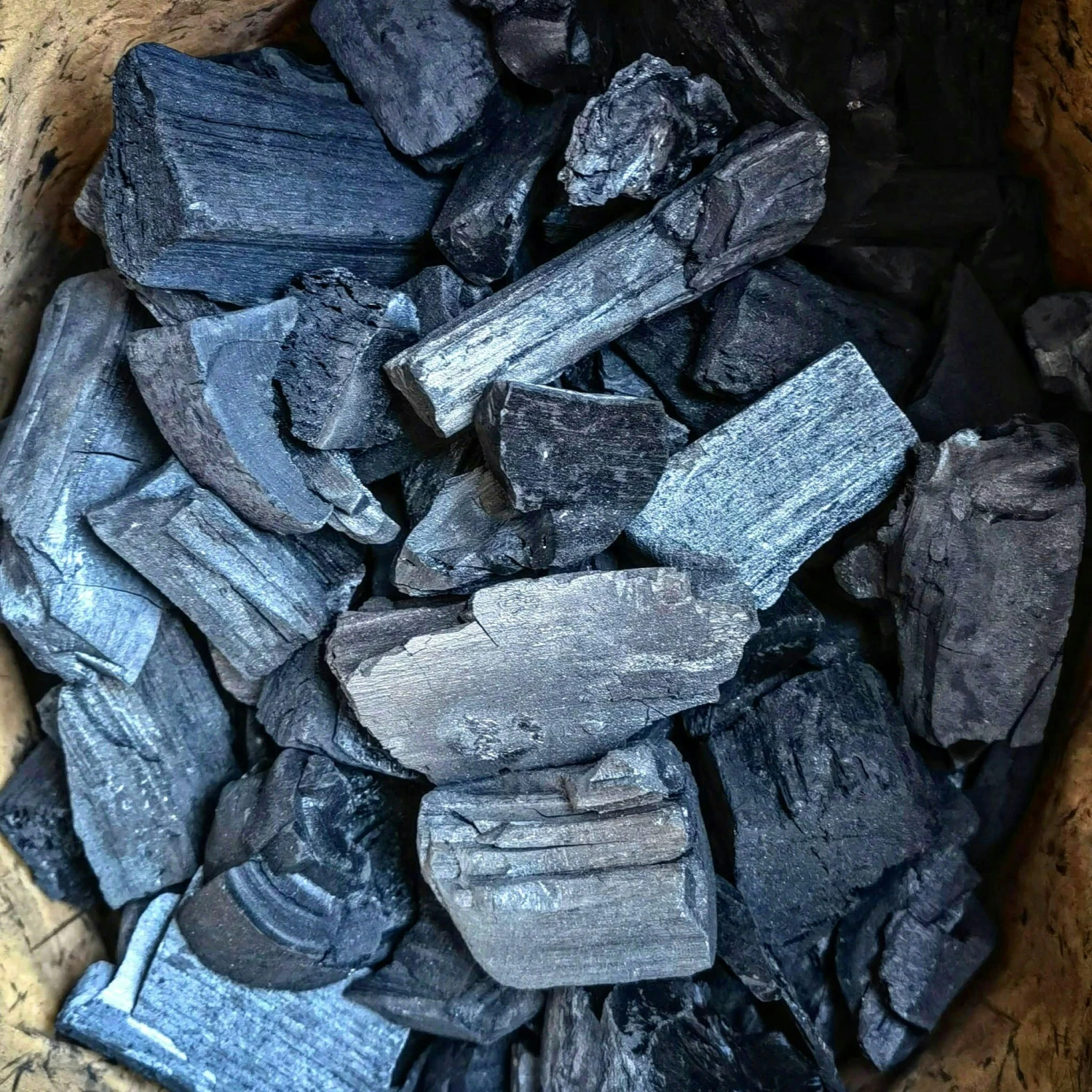 Big Green Egg Woody Holzkohle Aus Buchenholz 10 Kg 2 Big Green Egg Woody Holzkohle Aus Buchenholz 10 Kg – Bild 2