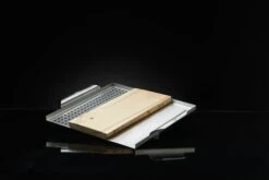 NAPOLEON Multifunktionaler Grill-Topper Inkl. Zedernholz-Planke (70026) -Angebote BBQ Grill Besteck Store napoleon multifunktionaler grill topper mit zedernholz r ucherbrett 3 jpg